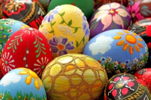 Easter-eggs-painted-WEB